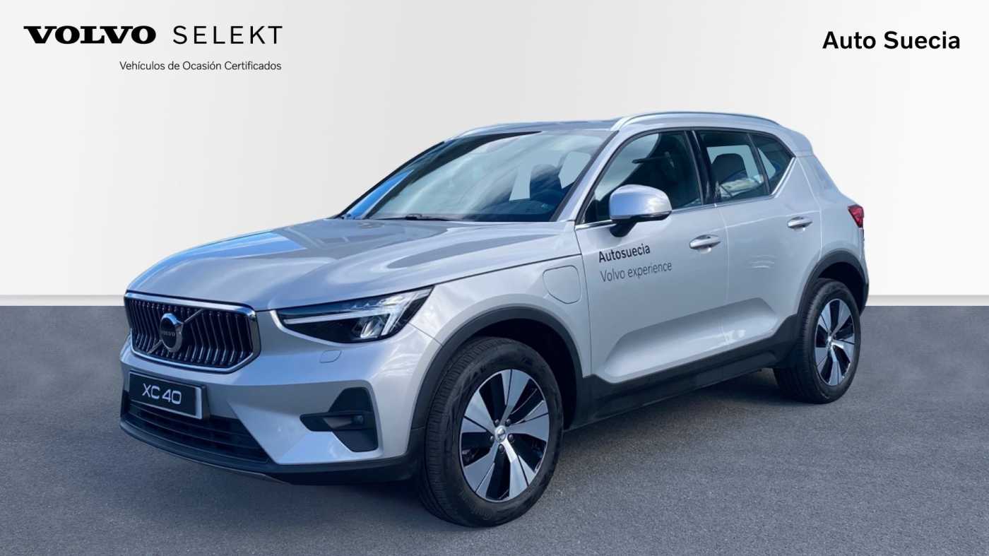 Volvo  XC40 Recharge Core, T4 plug-in hybrid, Eléctrico/Gasolina, Bright