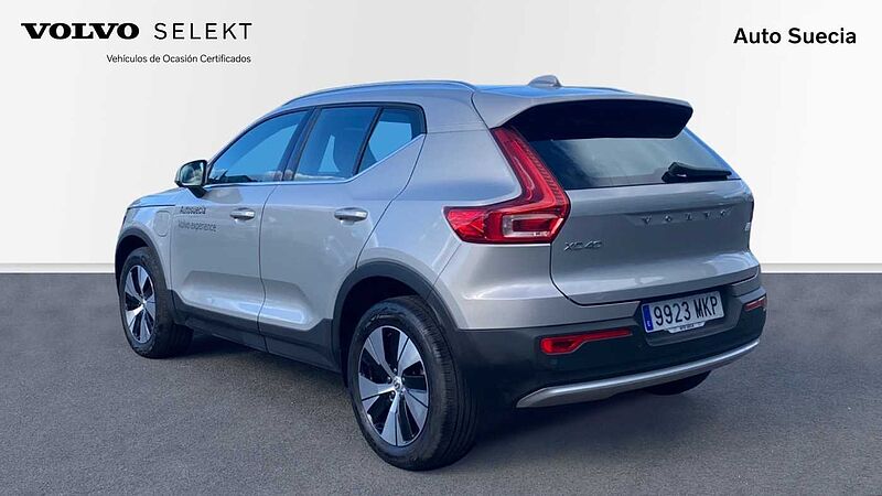 Volvo  XC40 Recharge Core, T4 plug-in hybrid, Eléctrico/Gasolina, Bright