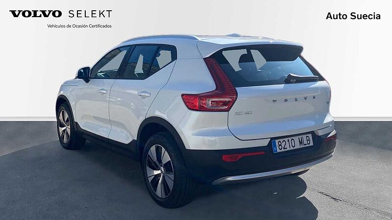 Volvo  XC40 Core, T2 automático, Gasolina